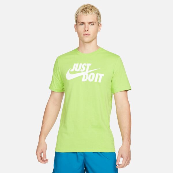 Nike T-Shirt grün